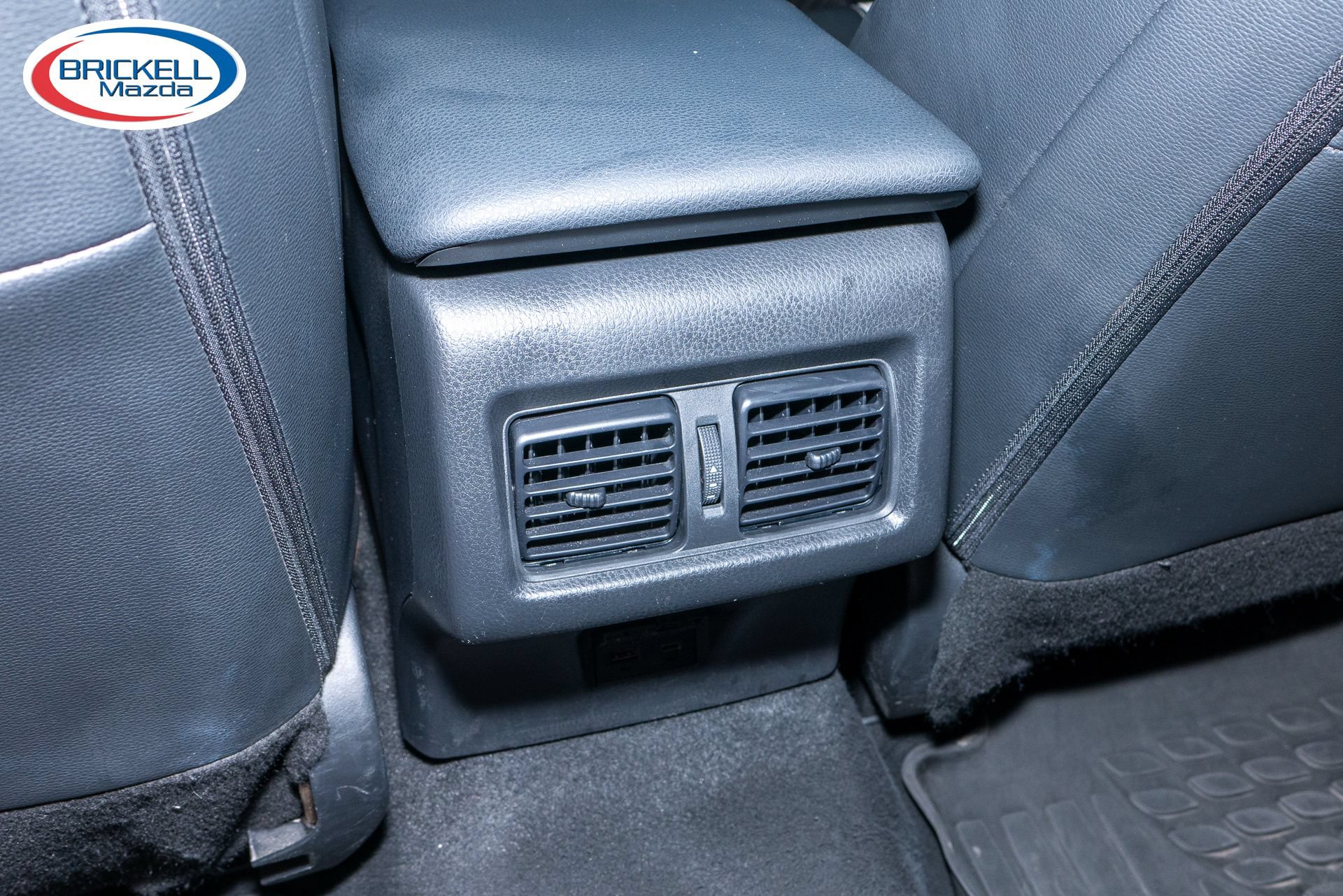 Used 2025 Toyota Camry SE w/ Multimedia Upgrade Package FWD image 27