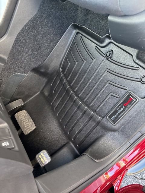 Used 2025 Nissan Frontier SV image 16