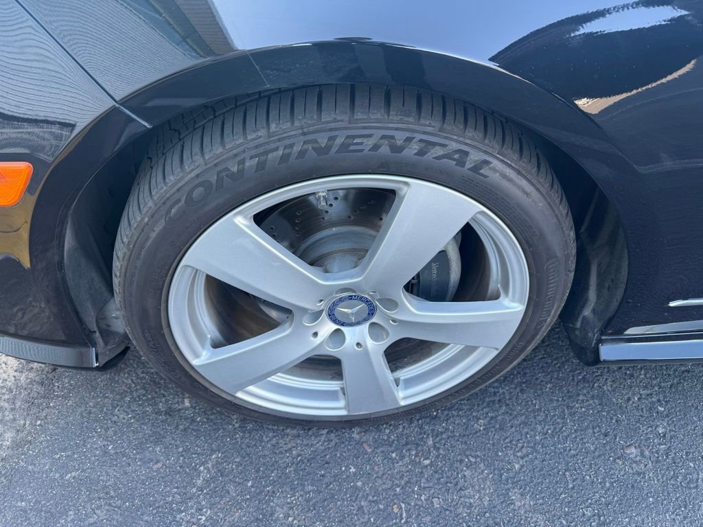 Used 2010 Mercedes-Benz E 350 Sedan image 14
