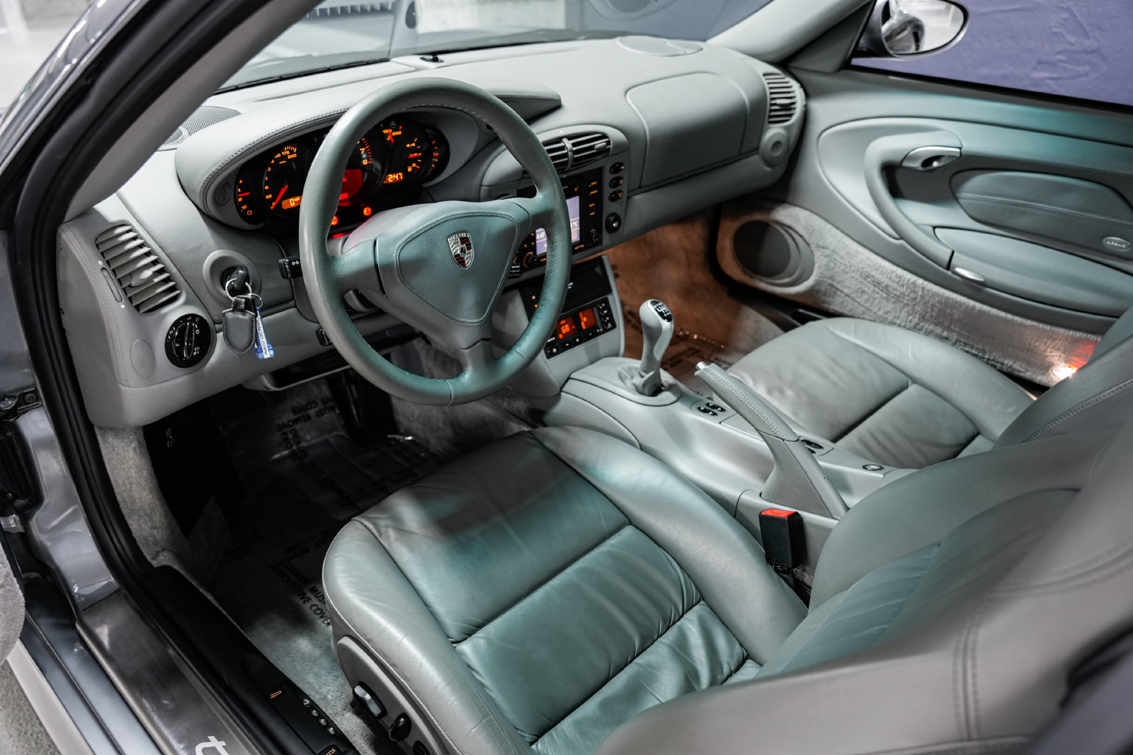 Used 2001 Porsche 911 Turbo AWD/4WD image 9