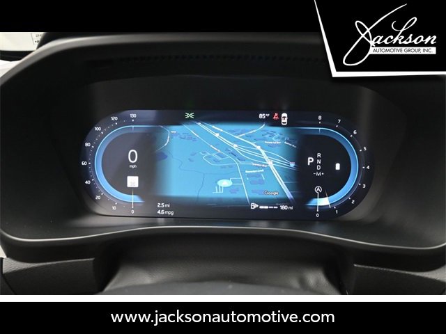 Used 2025 Volvo XC40 B5 Plus w/ Protection Package Premier image 10