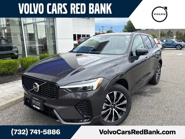 Used 2025 Volvo XC60 B5 Plus w/ Climate Package AWD/4WD image 1