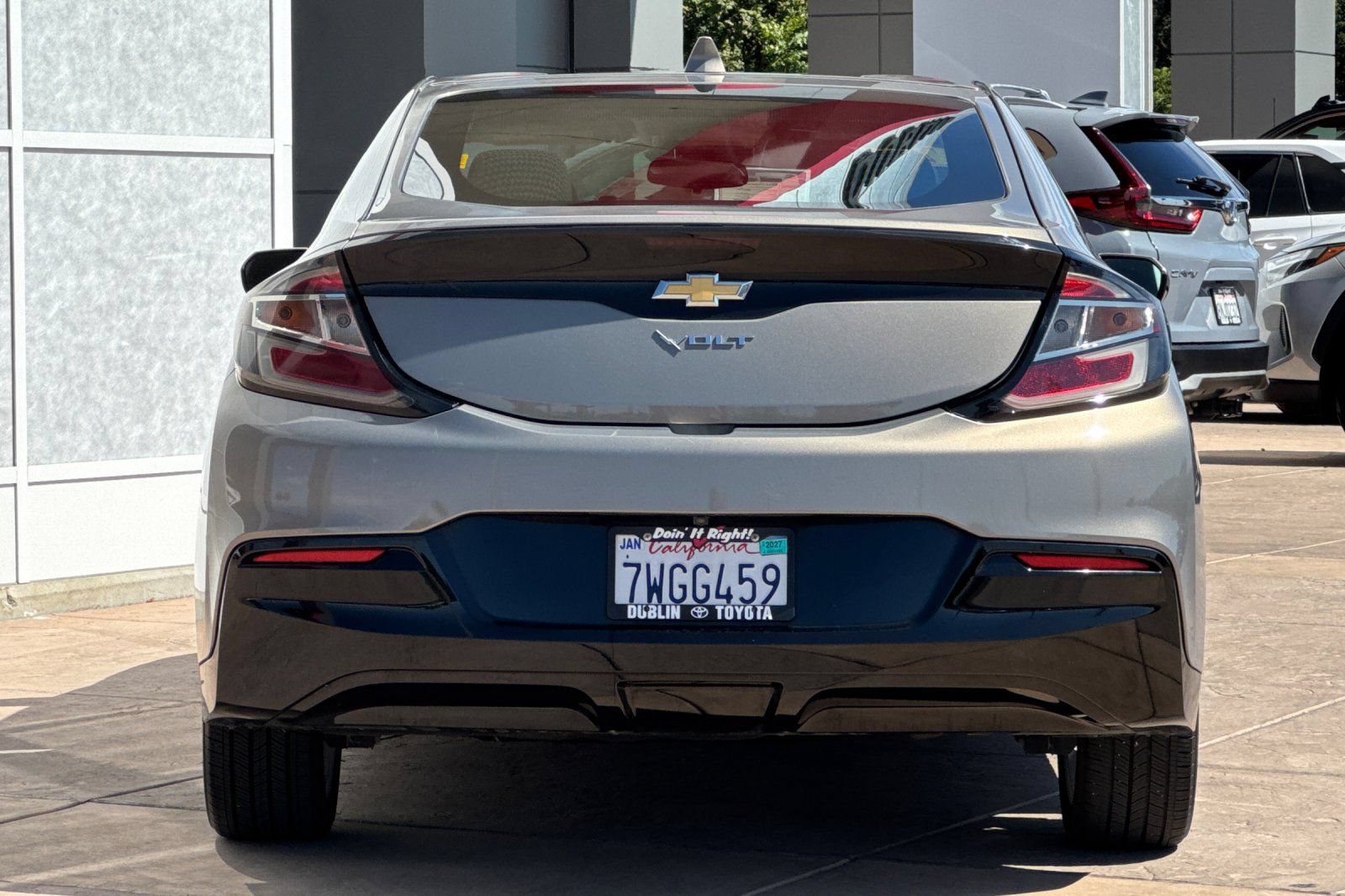 Used 2017 Chevrolet Volt LT w/ Comfort Package FWD image 5