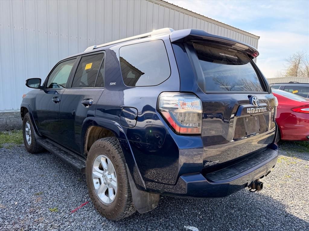 Used 2018 Toyota 4Runner SR5 Premium image 8