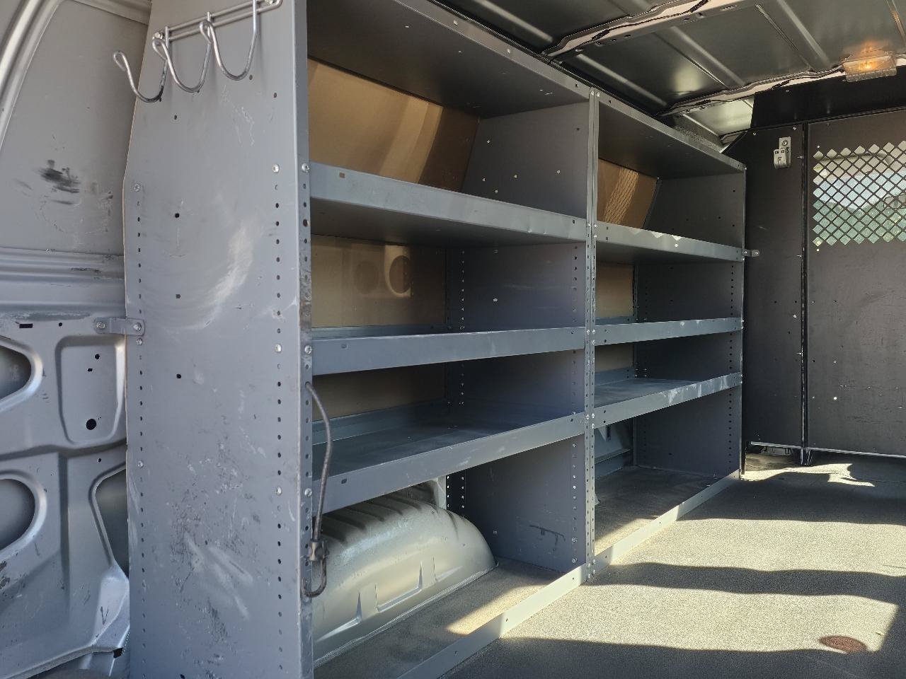 Used 2012 Ford E-250 and Econoline 250 w/ PWR Group RWD image 13