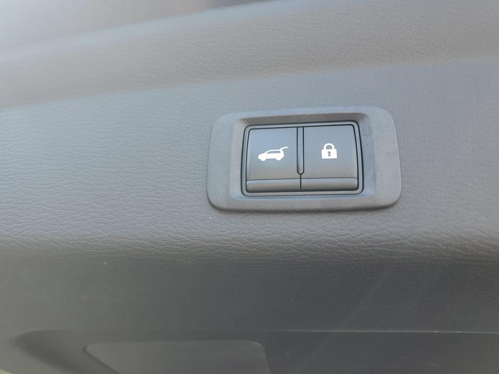 Used 2024 Mitsubishi Outlander SE FWD image 16