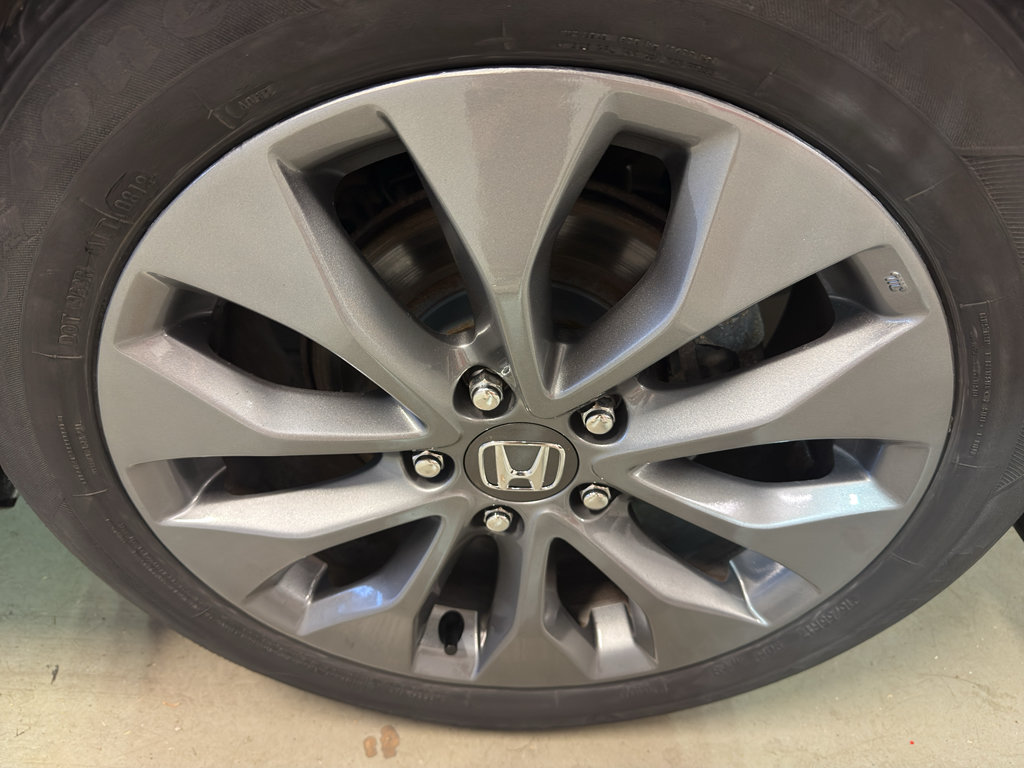Used 2013 Honda Accord EX-L image 32