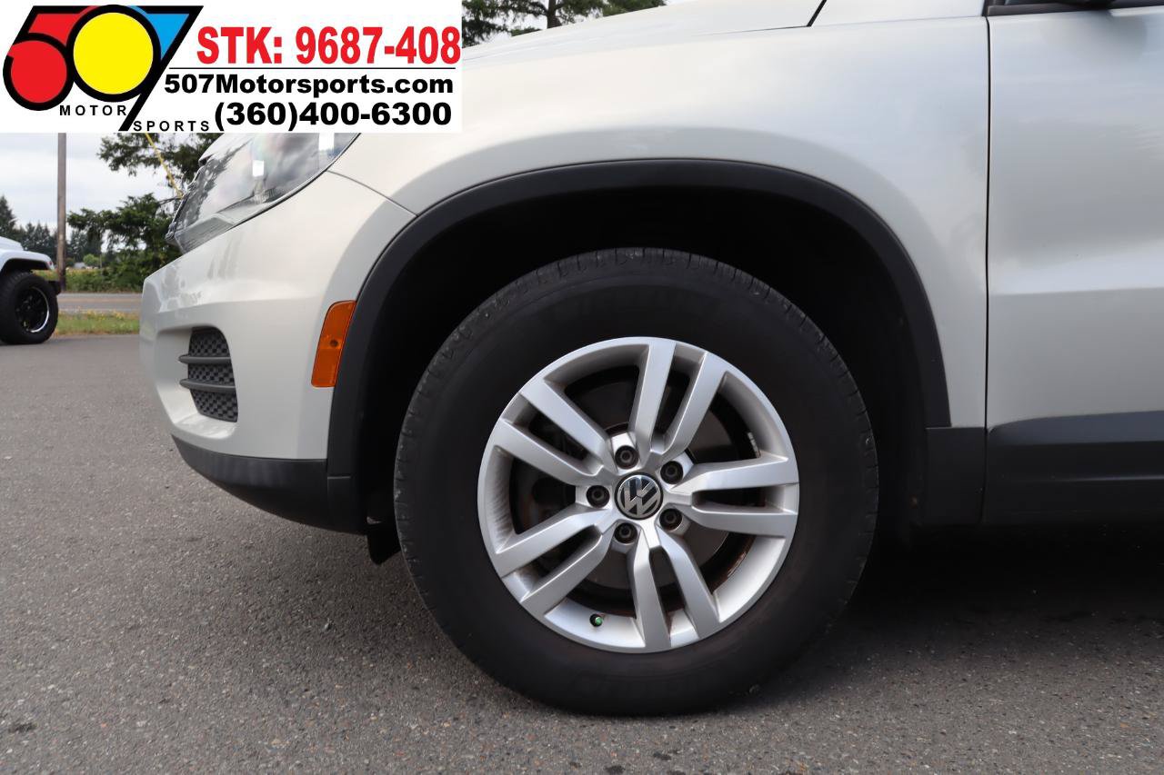 Used 2013 Volkswagen Tiguan S AWD/4WD image 24
