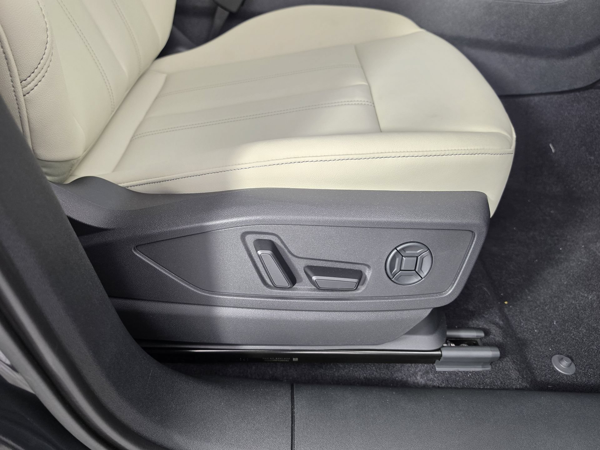 New 2026 Audi Q5 Premium Plus AWD/4WD image 44