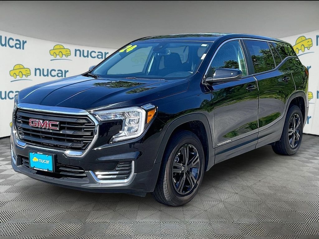 Used 2024 GMC Terrain SLE AWD/4WD image 3
