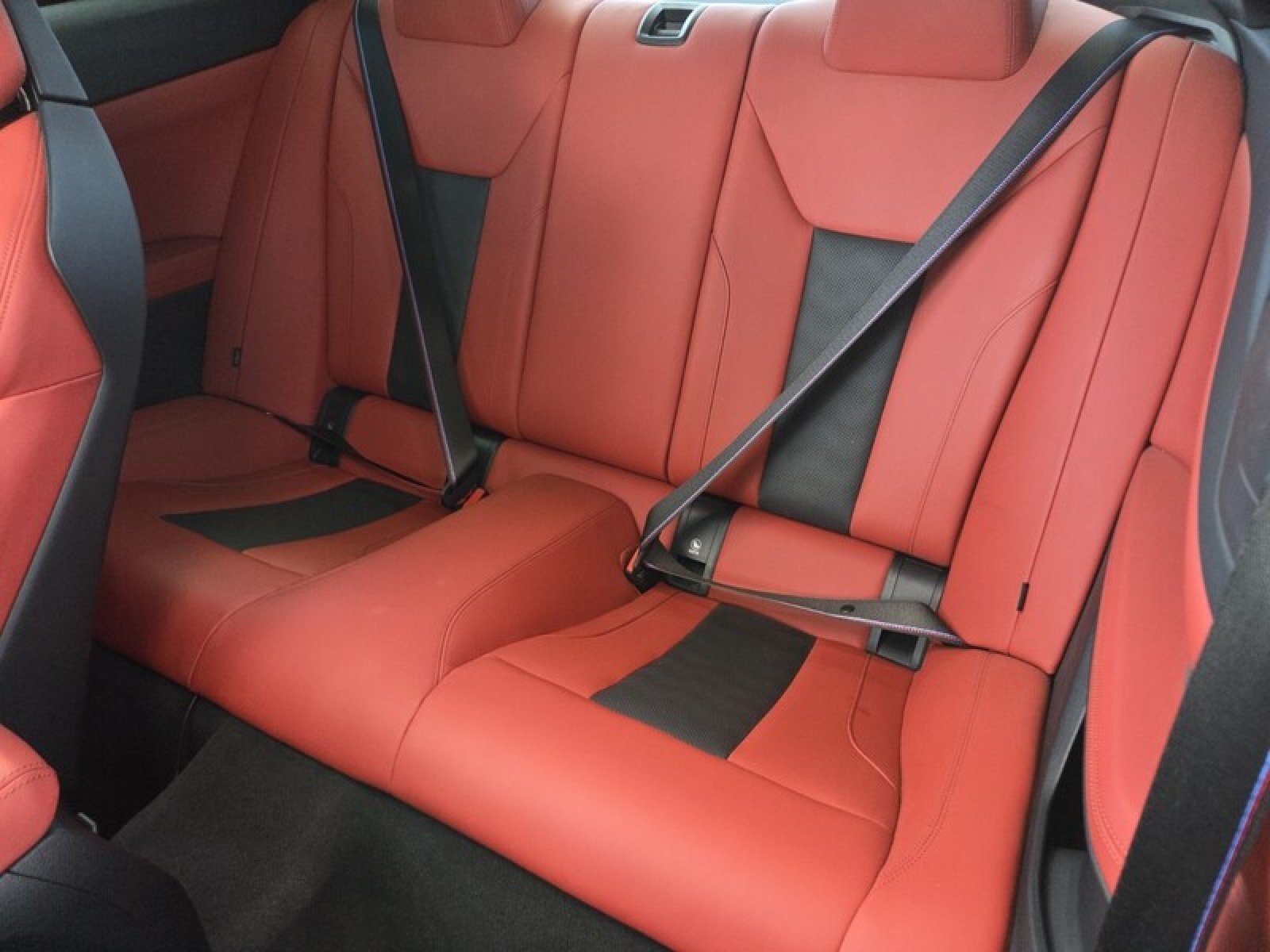 Used 2025 BMW M4 Competition RWD image 14