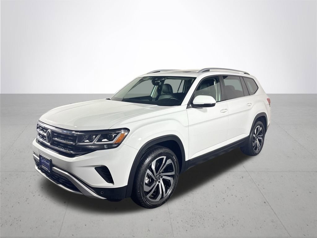 Certified 2022 Volkswagen Atlas SEL image 2
