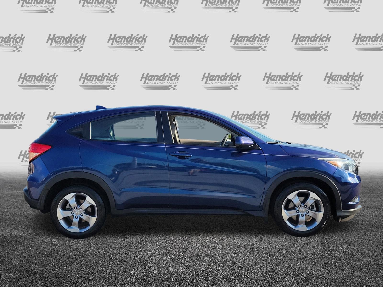 Used 2017 Honda HR-V LX image 8