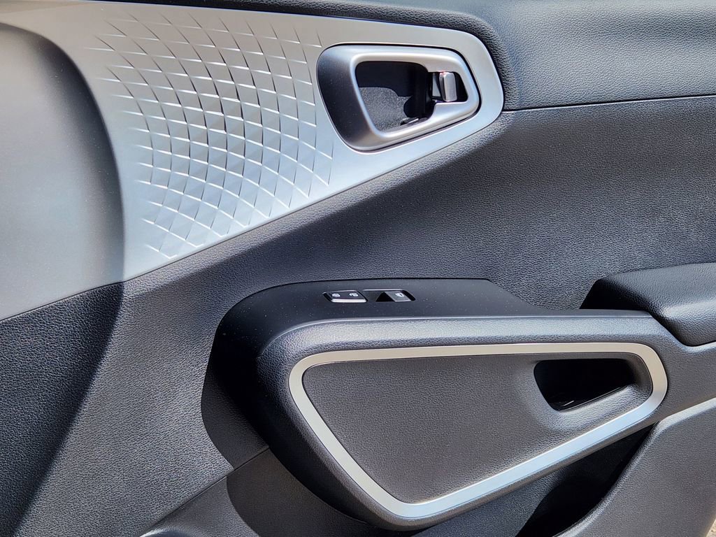 Certified 2020 Kia Soul X-Line image 12