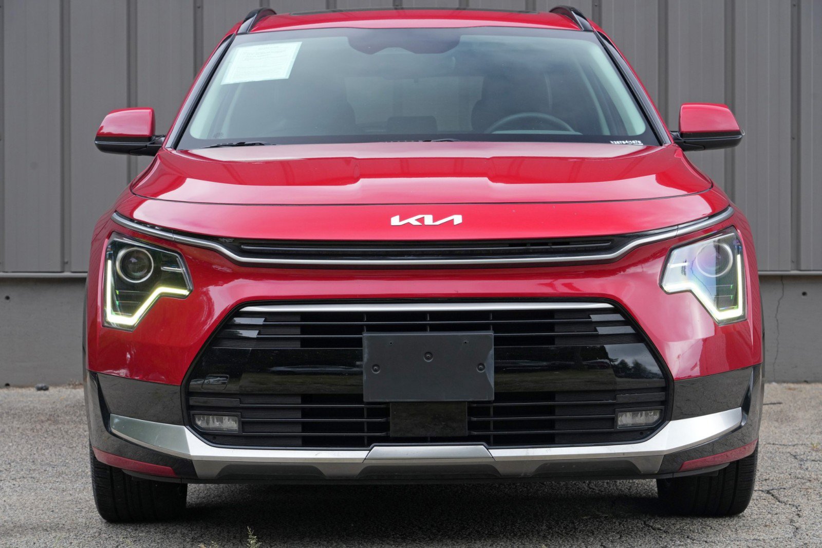Used 2024 Kia Niro EX Touring FWD image 5