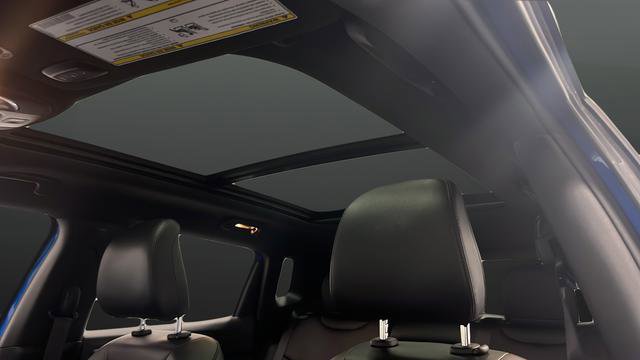 Used 2023 Jeep Compass Altitude w/ Sun and Sound Group image 12