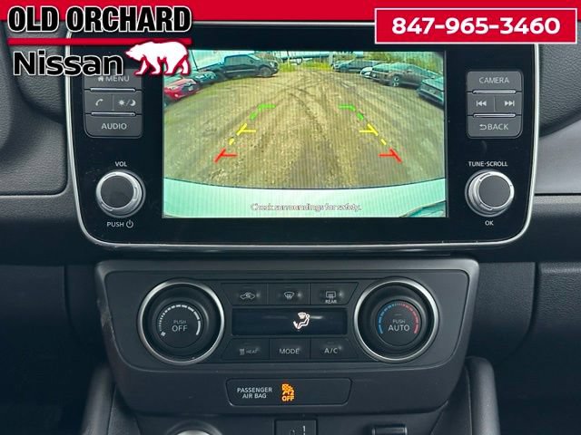 Used 2025 Nissan Leaf S FWD image 15