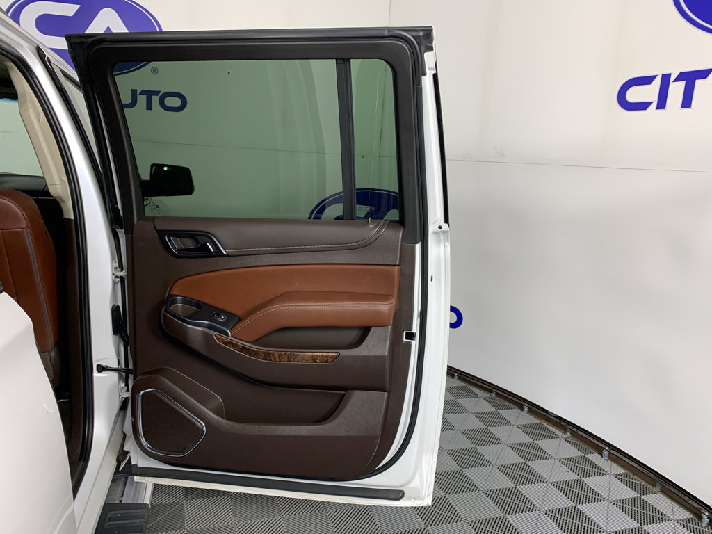 Used 2017 Chevrolet Suburban Premier image 38