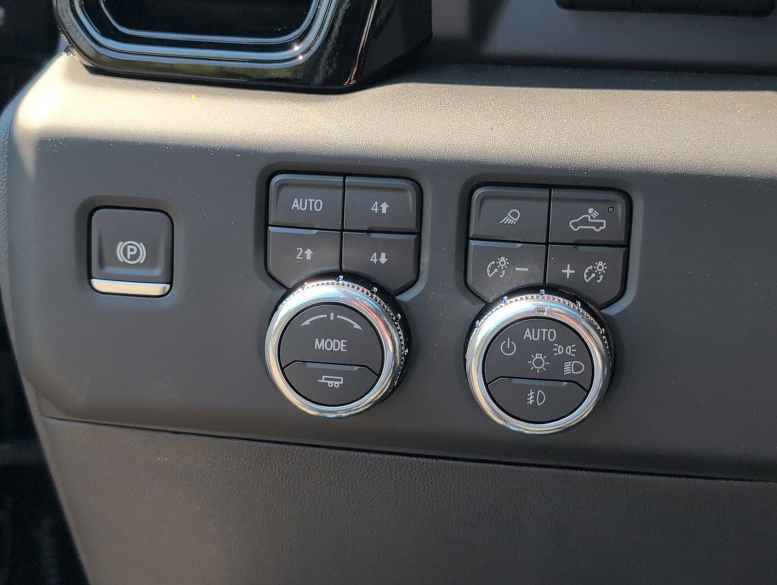 New 2026 GMC Sierra 1500 AT4X image 27