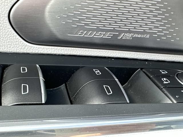 Certified 2025 GMC Acadia Denali w/ Super Cruise Package AWD/4WD image 22