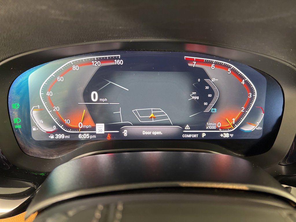 Used 2023 BMW 540i xDrive w/ Premium Package image 11