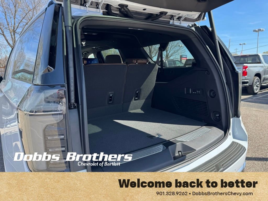 New 2026 Chevrolet Suburban High Country AWD/4WD image 33