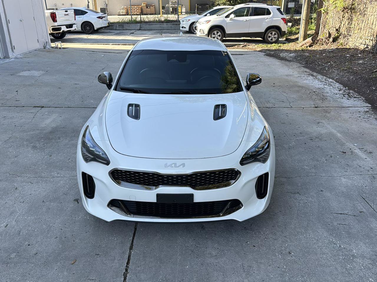 Used 2022 Kia Stinger GT-Line RWD image 2
