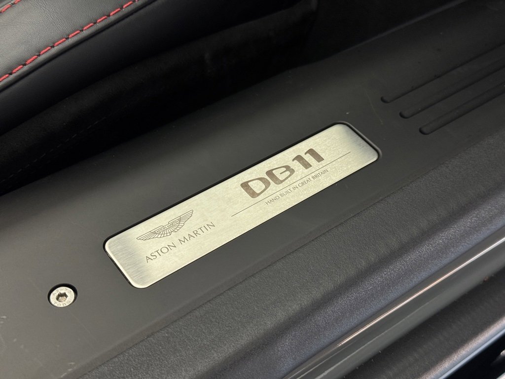 Used 2023 Aston Martin DB11 Volante image 65