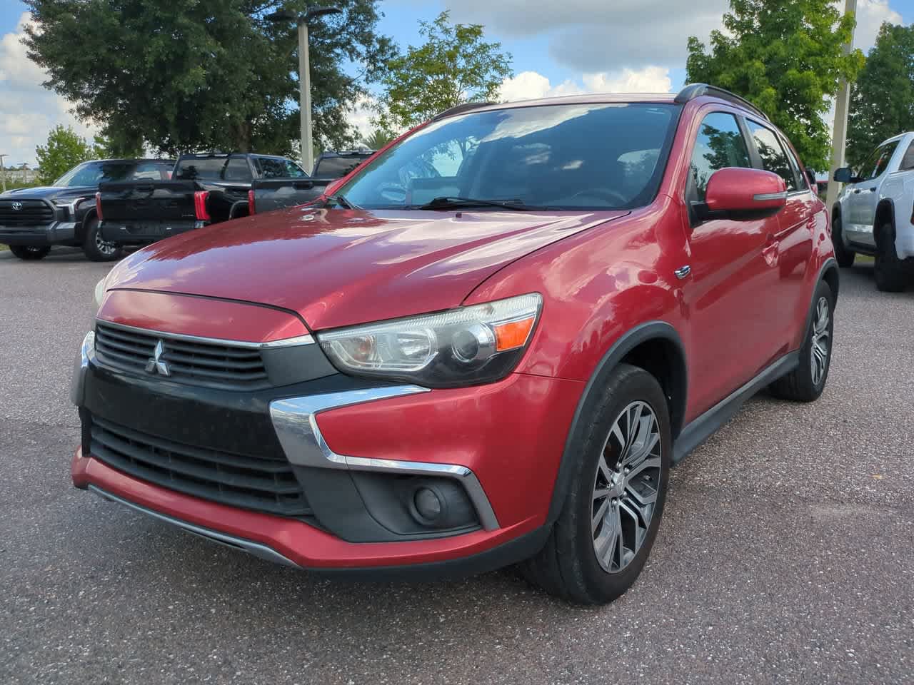 Used 2016 Mitsubishi Outlander Sport SEL FWD image 2
