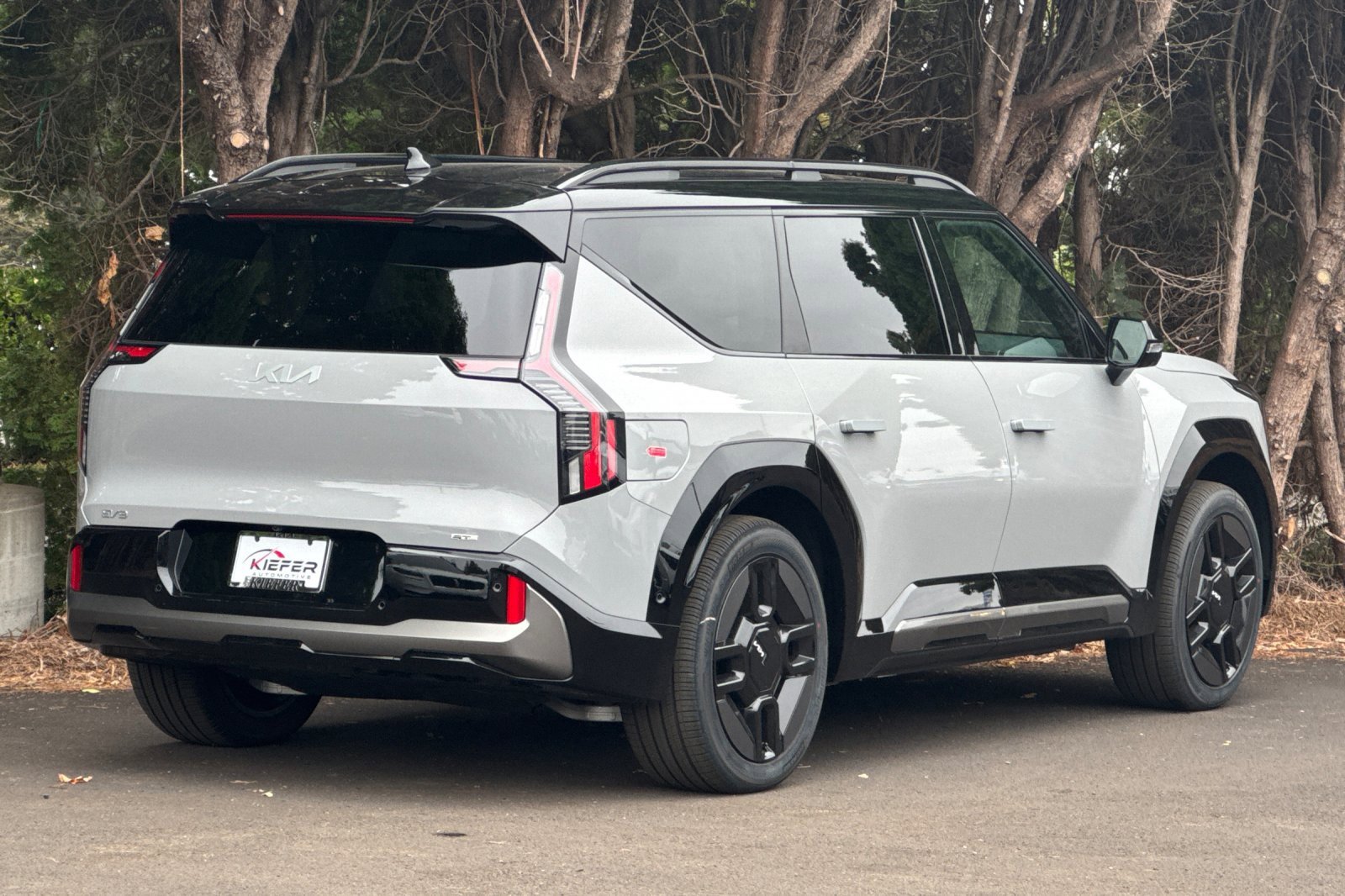 New 2026 Kia EV9 GT-Line image 3