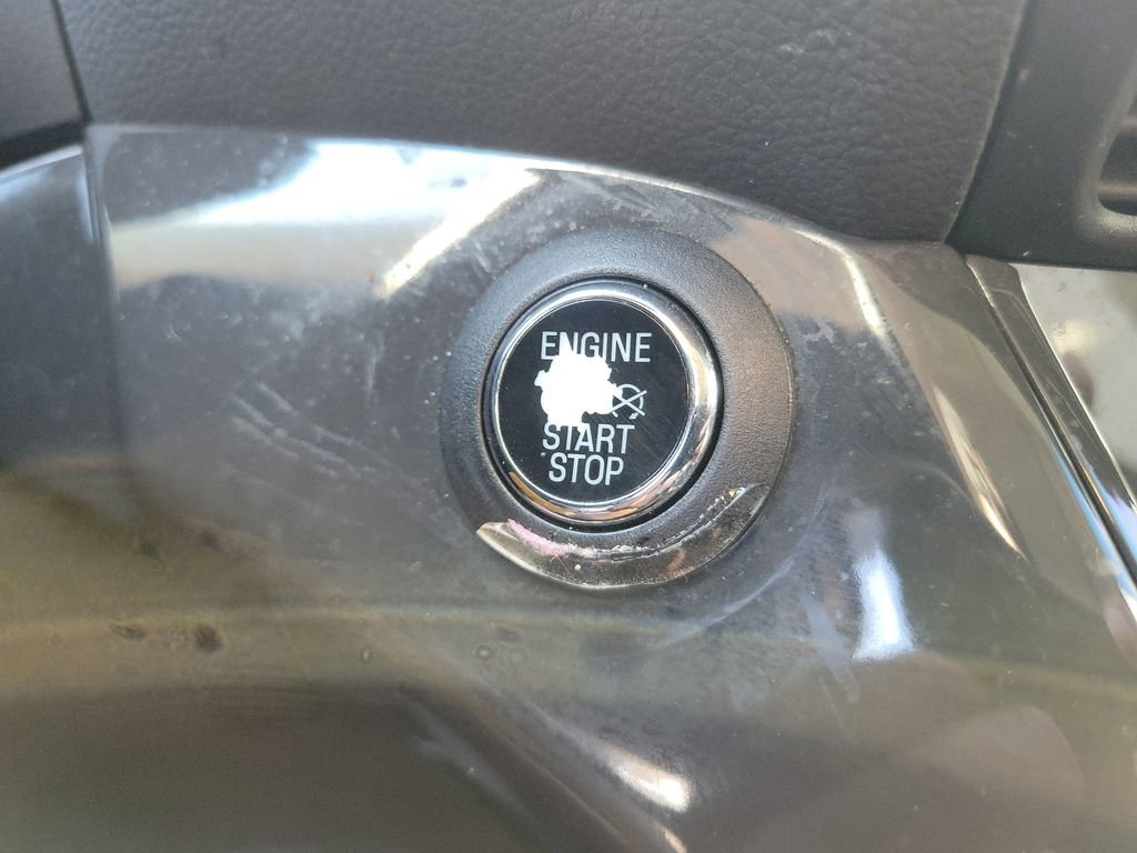 Used 2014 Ford Escape Titanium w/ Equipment Group 401A image 26