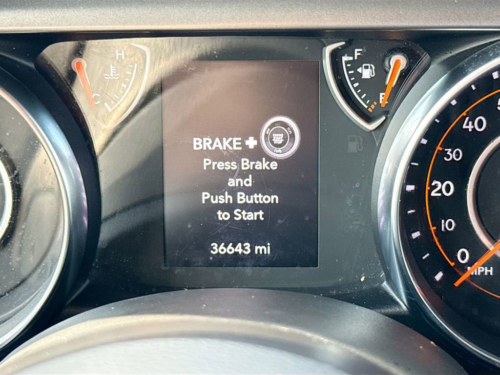 Used 2022 Jeep Wrangler Unlimited Sport image 13