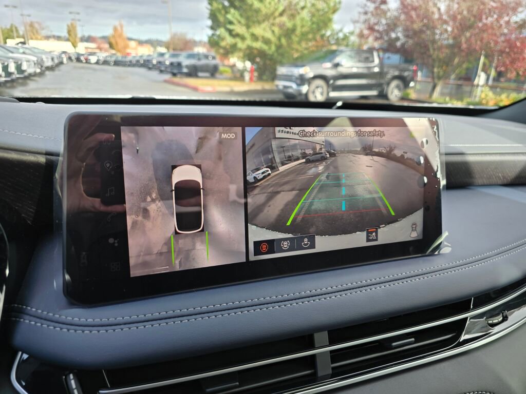 New 2026 INFINITI QX60 Sport image 32