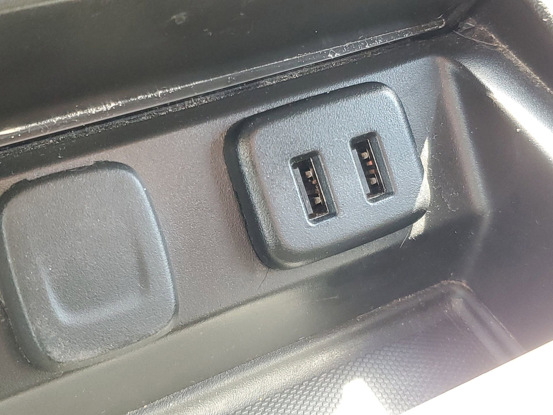 Used 2019 GMC Yukon Denali w/ Denali Ultimate Package image 33