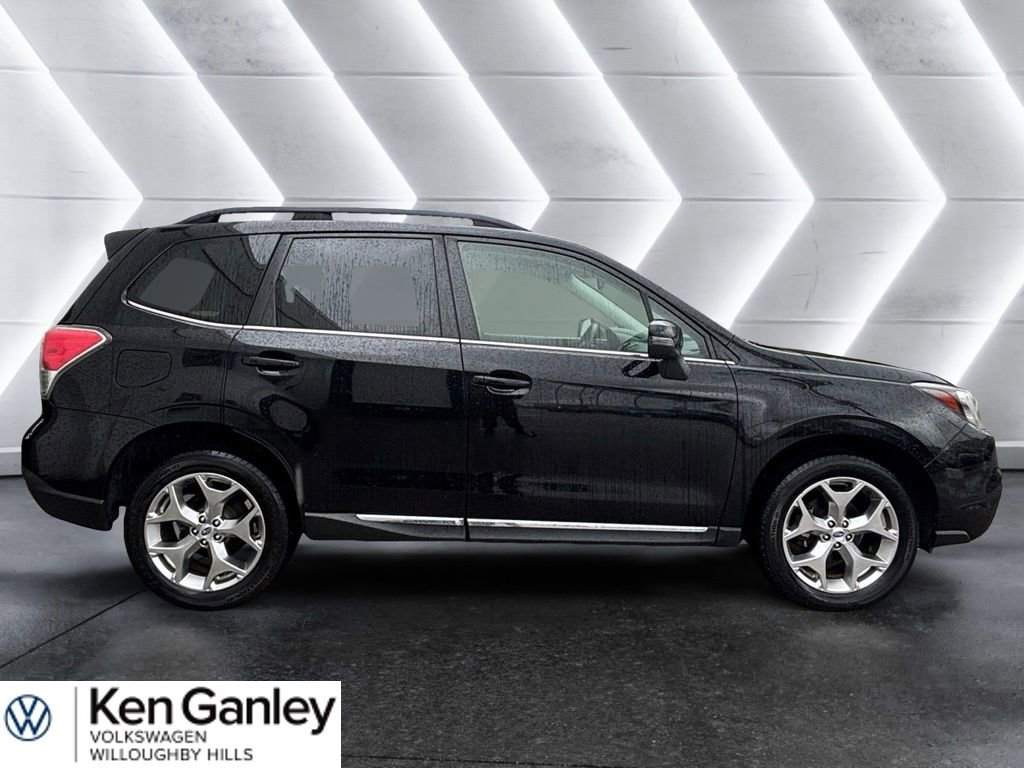 Used 2017 Subaru Forester 2.5i Touring AWD/4WD image 5