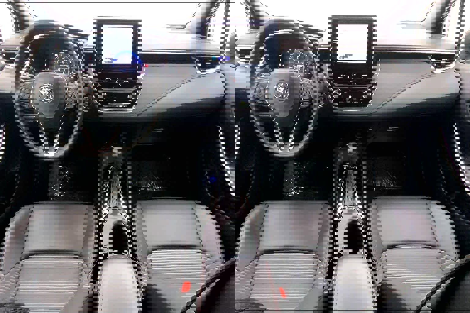 Used 2024 Toyota Corolla XSE image 18