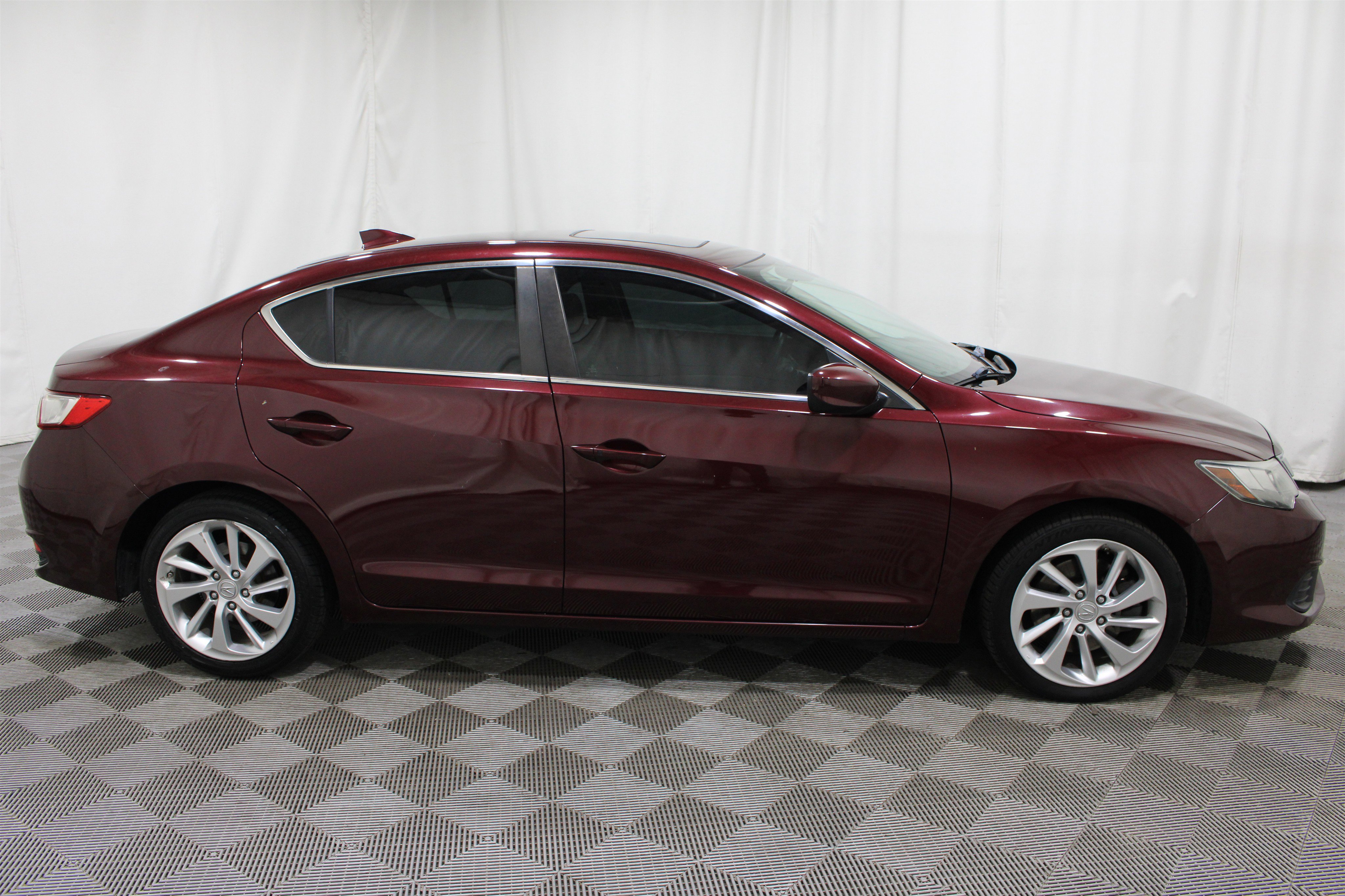 Used 2016 Acura ILX FWD image 29