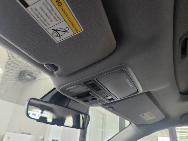 Used 2022 Honda Pilot Touring image 23