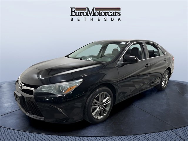 Used 2017 Toyota Camry SE