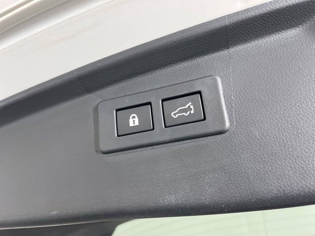 Used 2022 Subaru Outback Limited XT AWD/4WD image 11