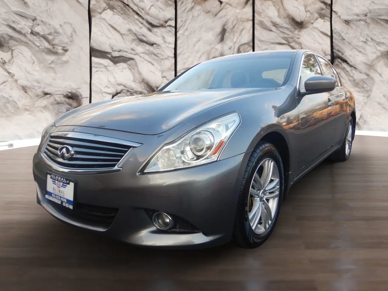 Used 2013 INFINITI G37 x Sedan w/ Premium Pkg AWD/4WD image 1