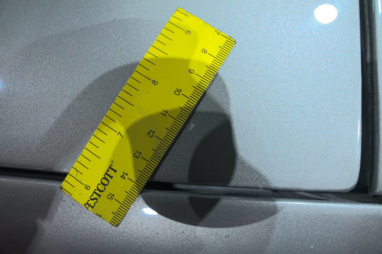 Used 1990 Ford F150 4x4 Regular Cab image 25