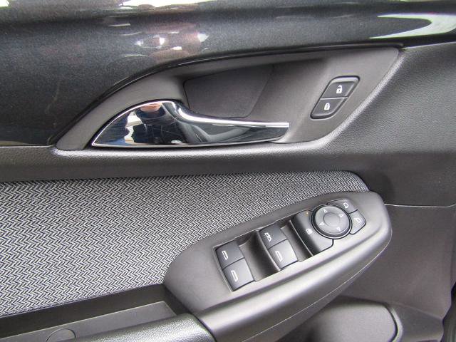 Used 2025 Chevrolet TrailBlazer LT AWD/4WD image 16