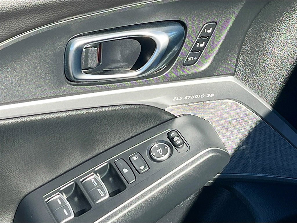 Used 2025 Acura Integra A-Spec image 17