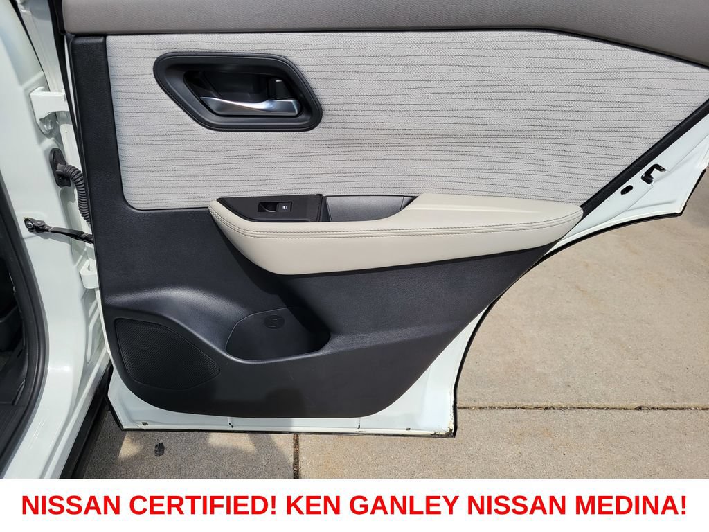 Certified 2023 Nissan Rogue SV AWD/4WD image 47