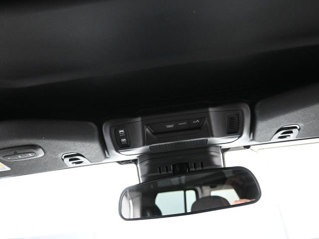 Used 2024 Jeep Wrangler Willys image 12