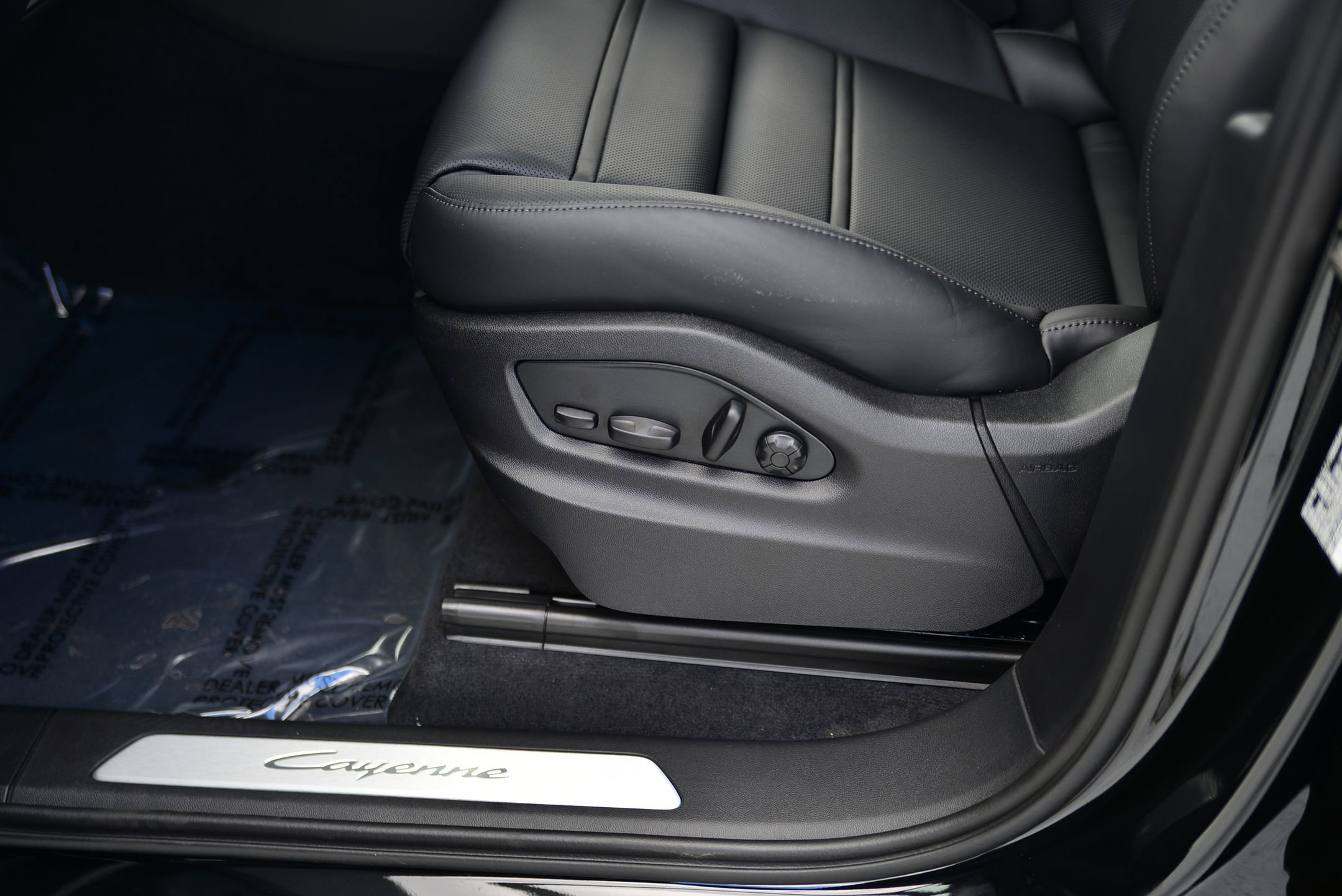 Certified 2026 Porsche Cayenne E-Hybrid image 29