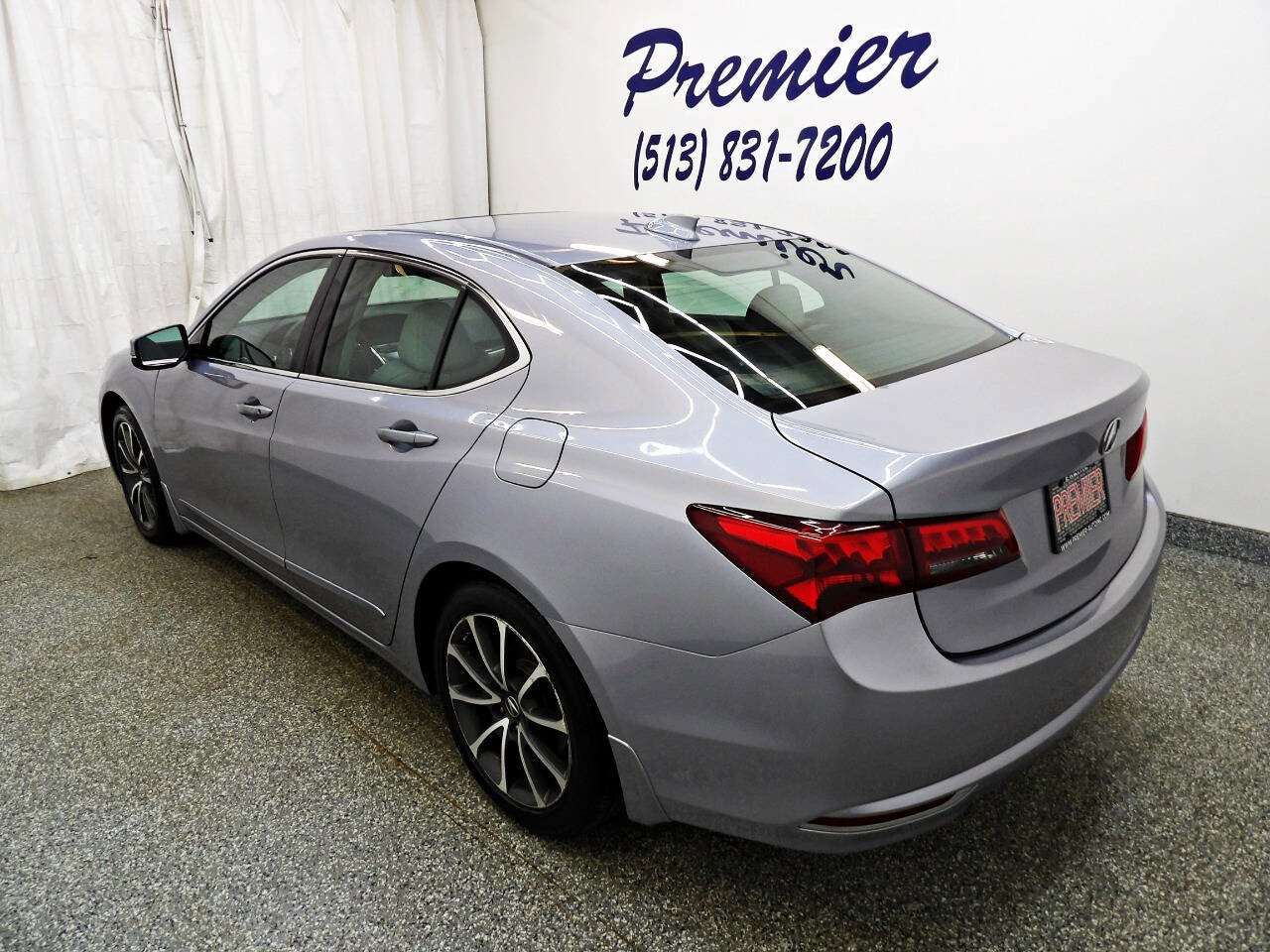 Used 2015 Acura TLX V6 w/ Technology Package image 4
