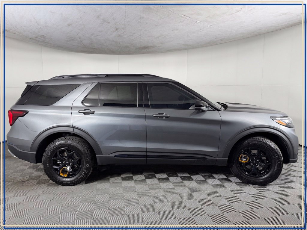 Used 2026 Ford Explorer Tremor AWD/4WD image 9