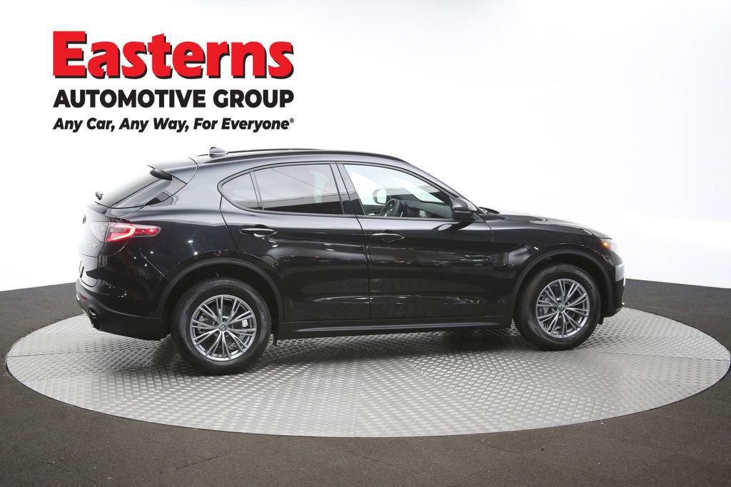 Used 2024 Alfa Romeo Stelvio Sprint image 44